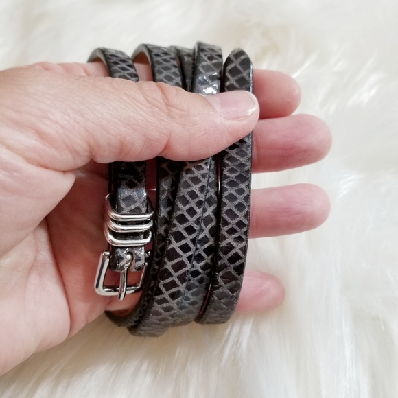 Banana Republic Accessories - {Banana Republic} Black Snake Print Skinny